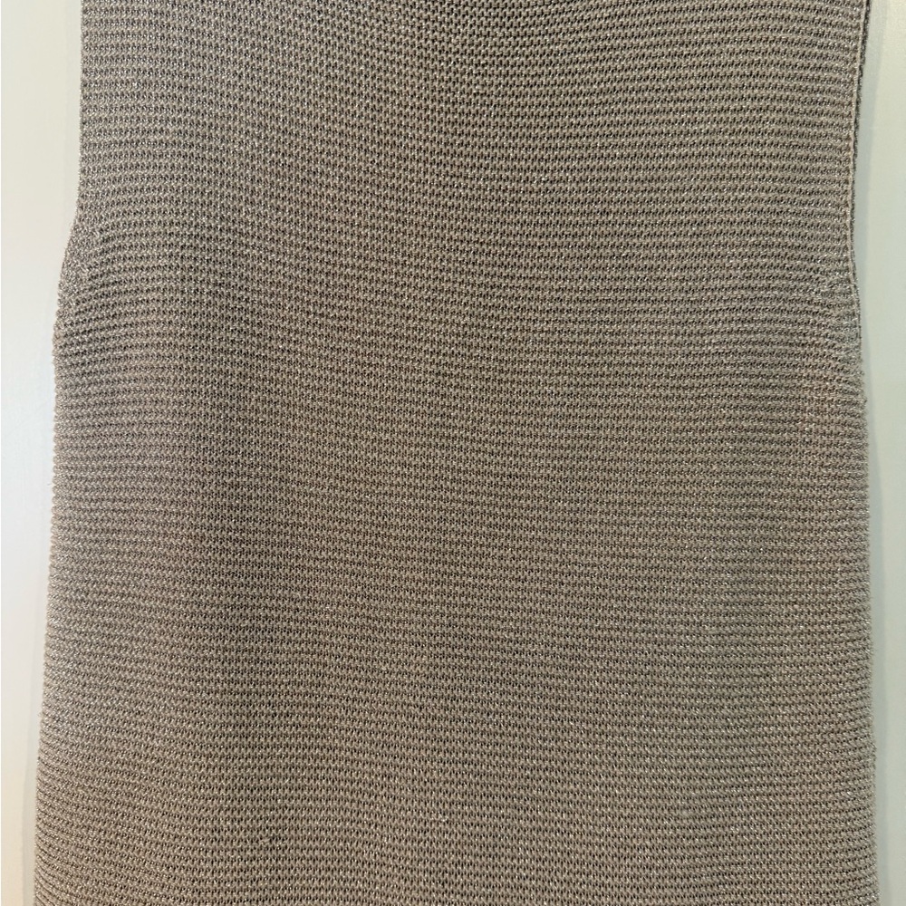 Zara Sleeveless Gray Dress - Picture 3 of 4